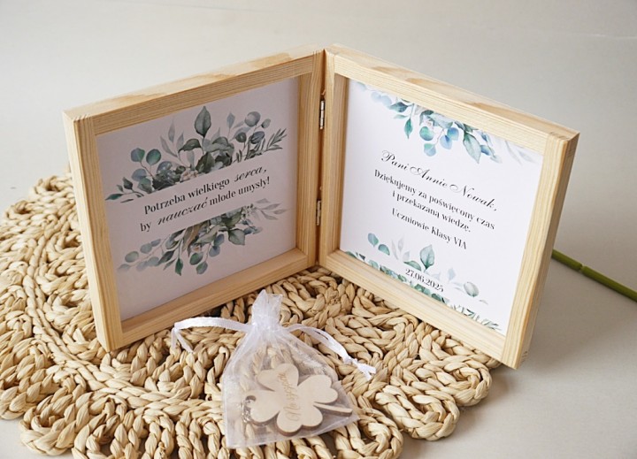 Podziękowanie dla nauczyciela prezent na koniec roku SZKATUŁKA BRELOK 